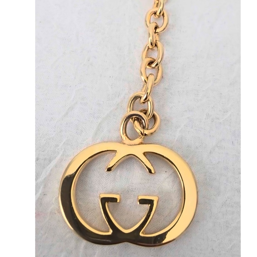 Gucci Gold and Silver Interlocking GG Chain Belt - Picture 7 of 16